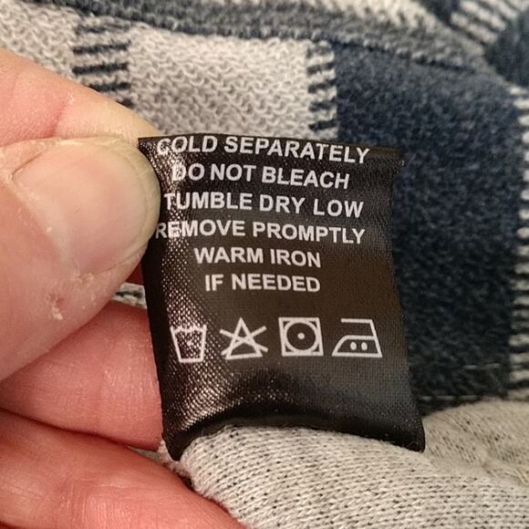 Brooklyn Cloth Pullover Hoodie with Kangaroo Pocket size Small - Picture 8 of 8